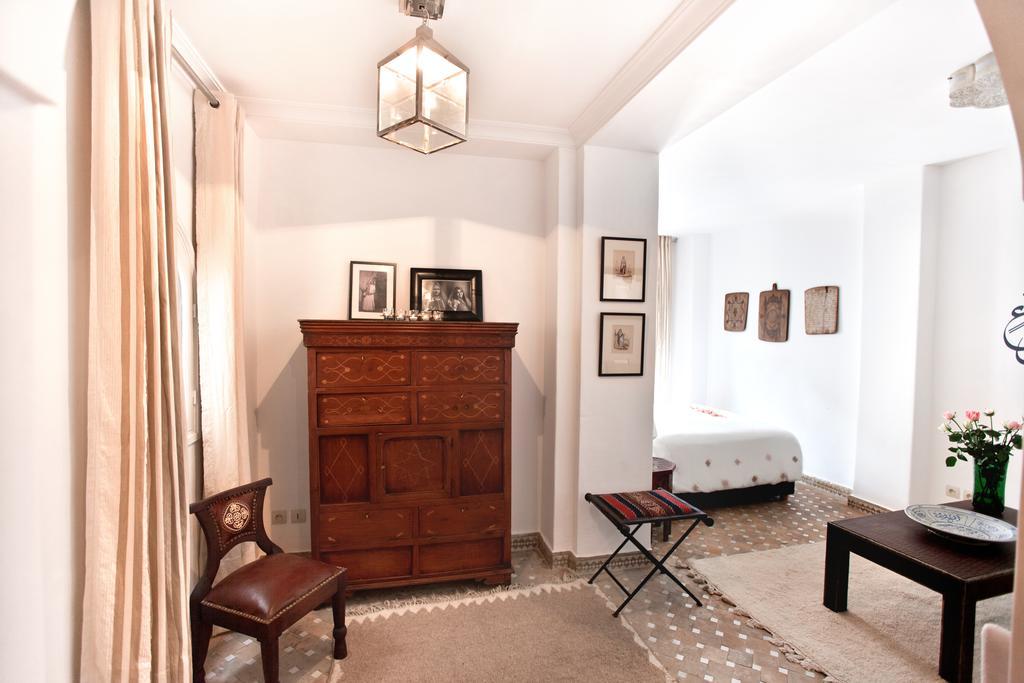 Albarnous Maison D'Hotes Танжер Екстериор снимка