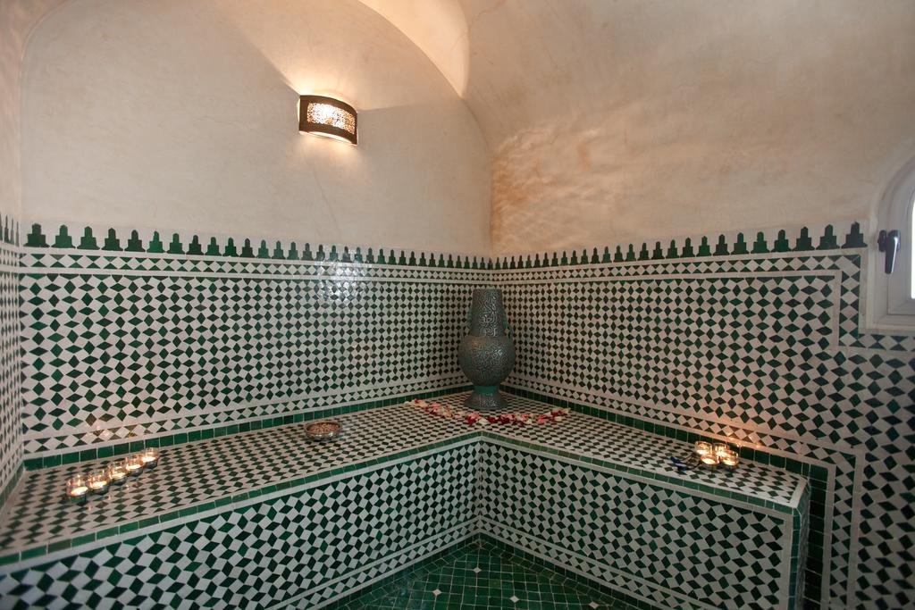 Albarnous Maison D'Hotes Танжер Екстериор снимка